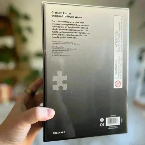 Areaware Gradient Puzzle (Black/White) – 500 Piece Puzzle by Bryce Wilner - Picture 2 of 4